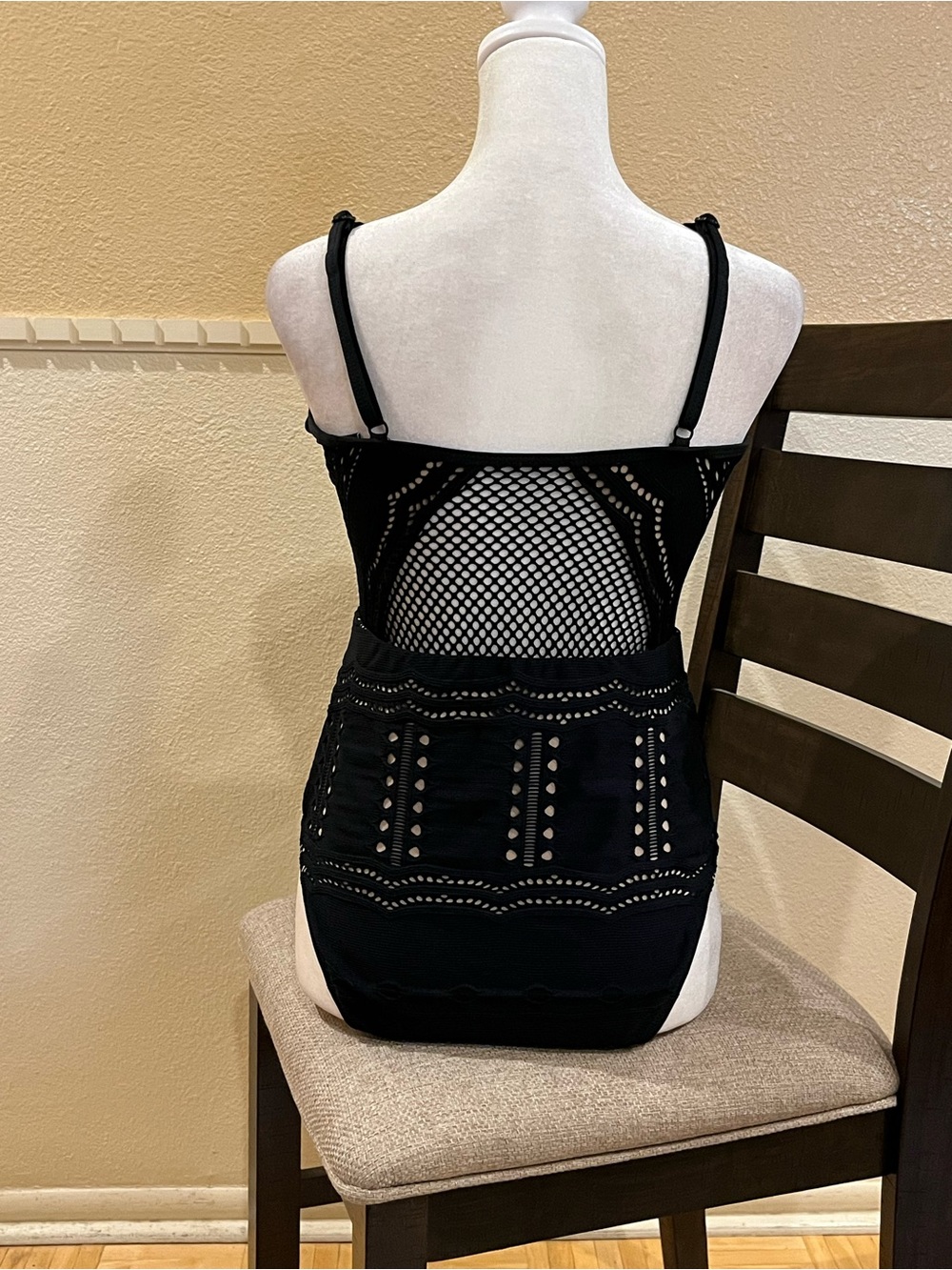Jets Australia one-piece swimsuit. Black crochet. Padded push-up. Slimming. 8 - Picture 3 of 11